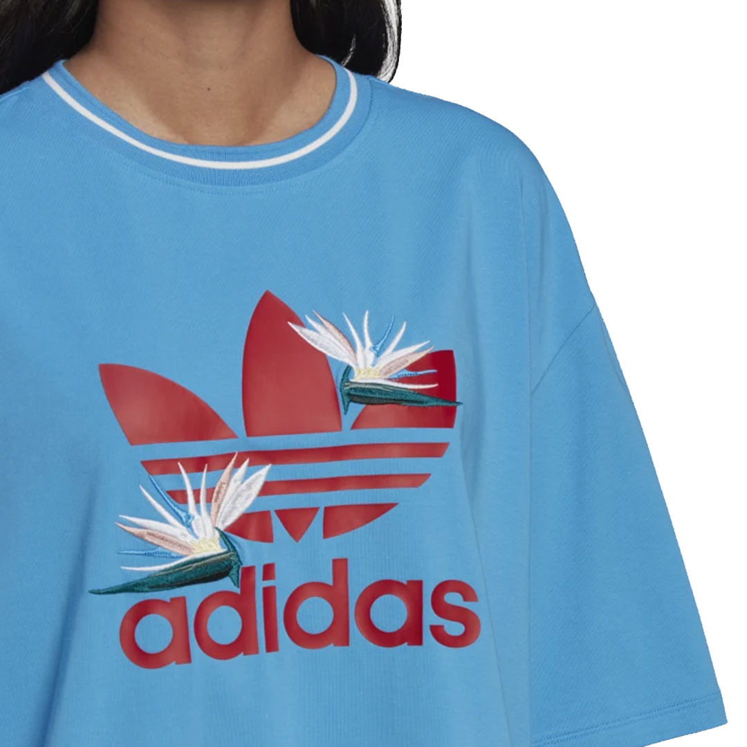 Camiseta Adidas Loose Feminino