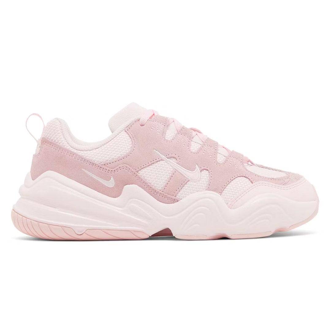 Tênis Nike Tech Hera Feminino