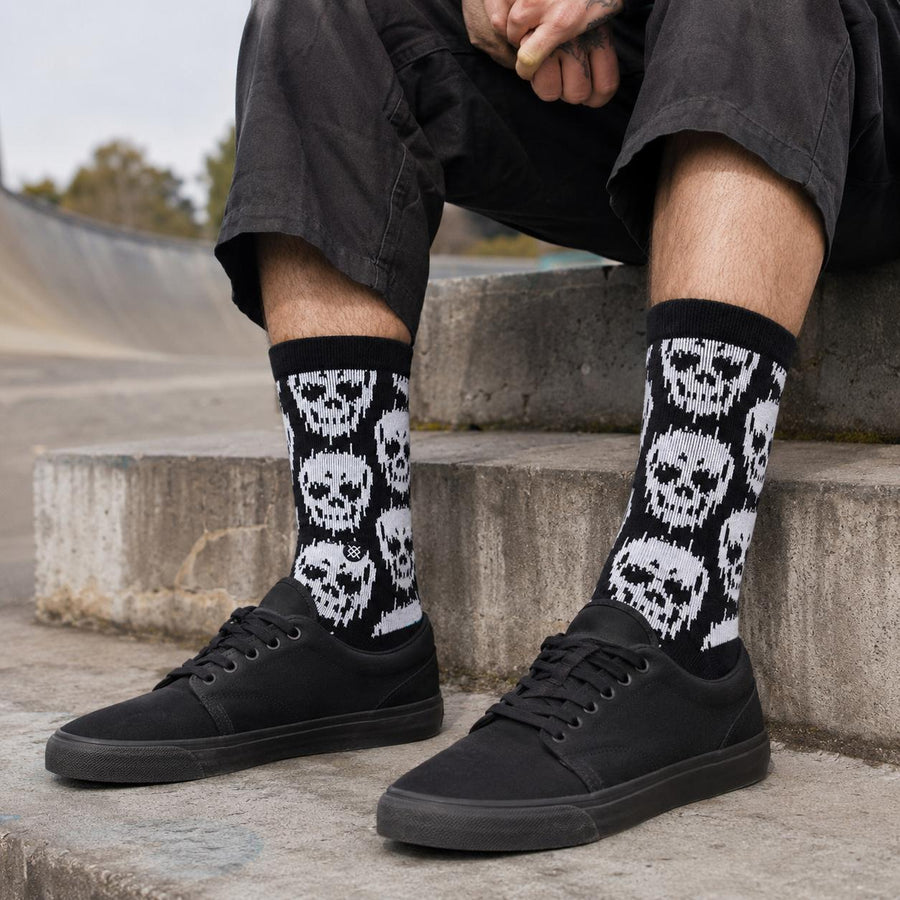 Meia Stance Skull Unissex — Altura crew, feita para aparecer