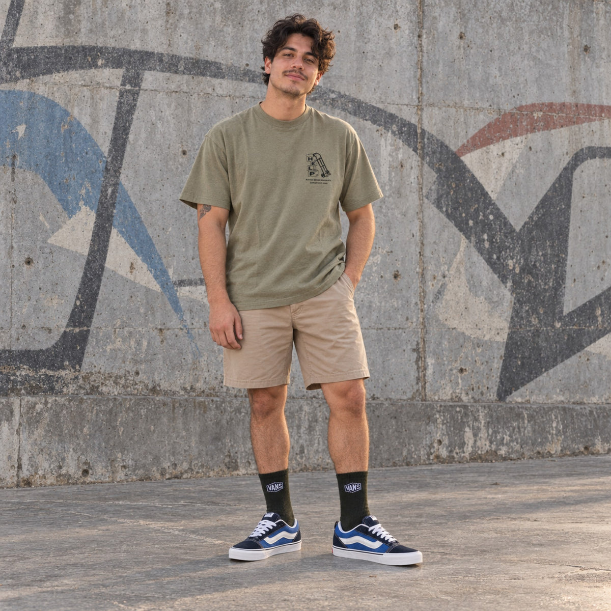 Look completo em pé: Tênis Vans Knu Skool Unissex