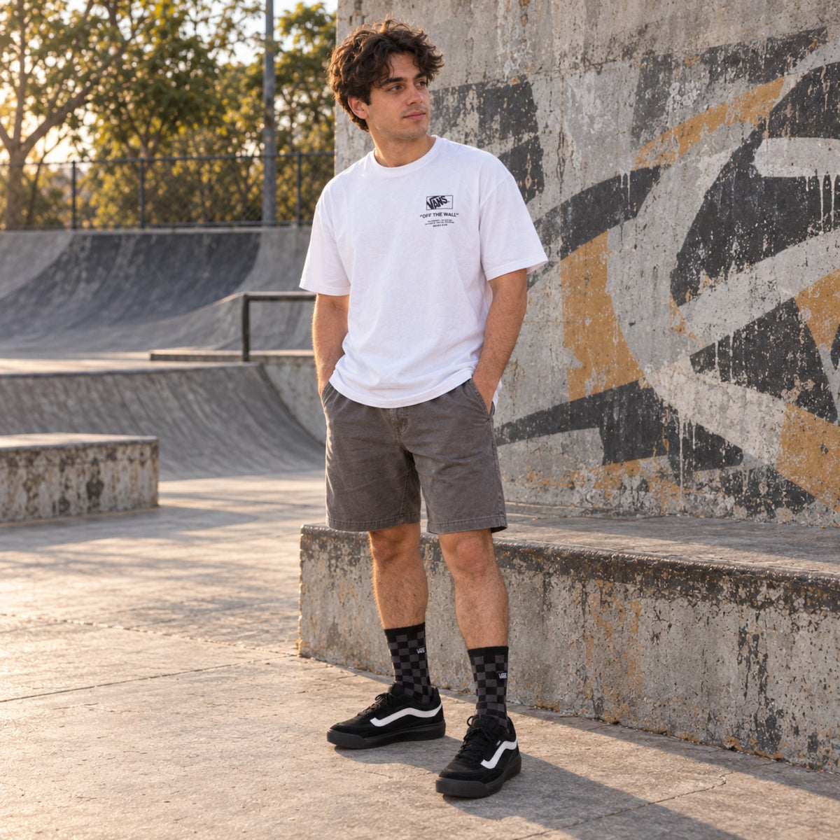 Look completo em pé: Tênis Vans Ultrarange 2.0 Se Masculino