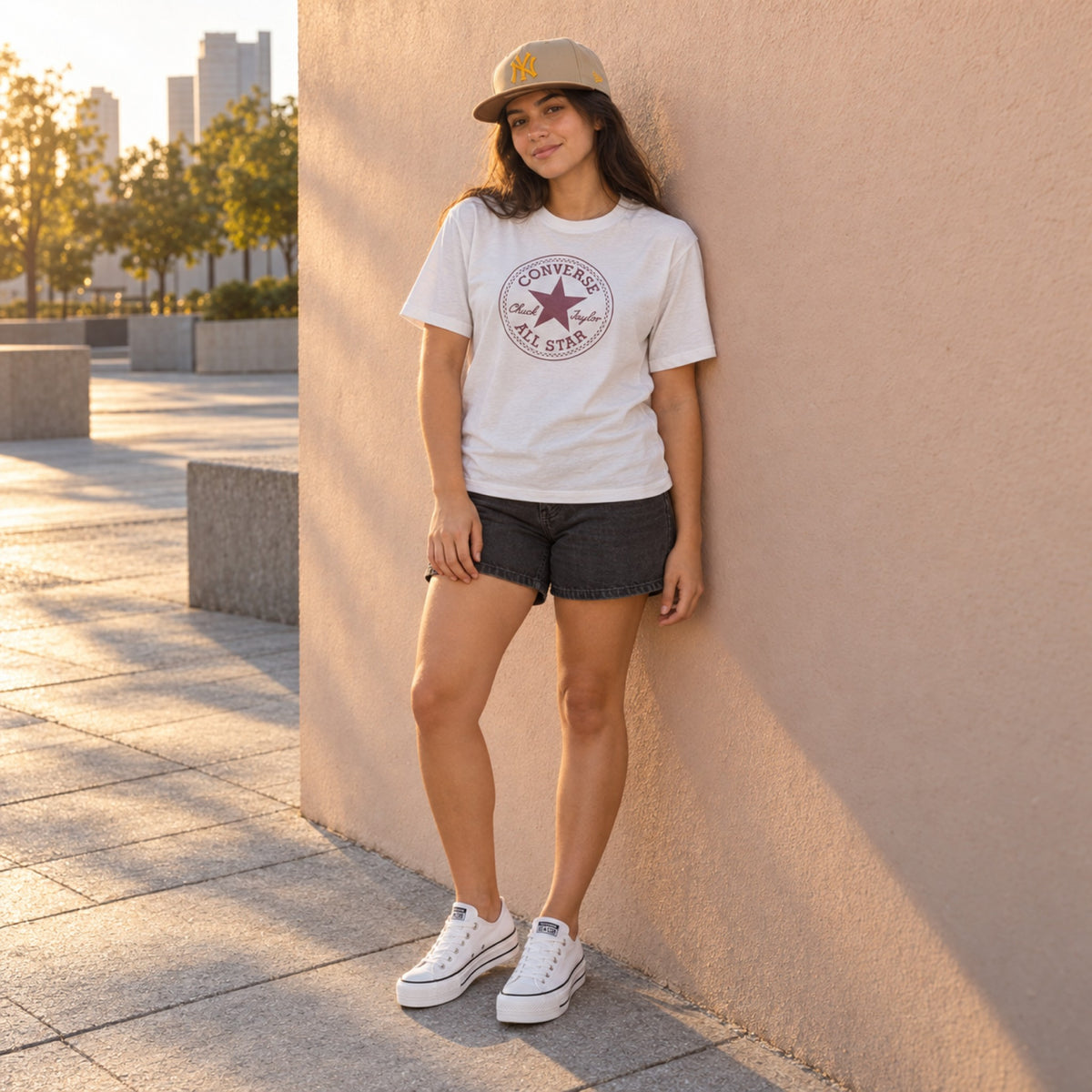 Look completo em pé: Tênis Converse All Star Chuck Taylor Lift Unissex