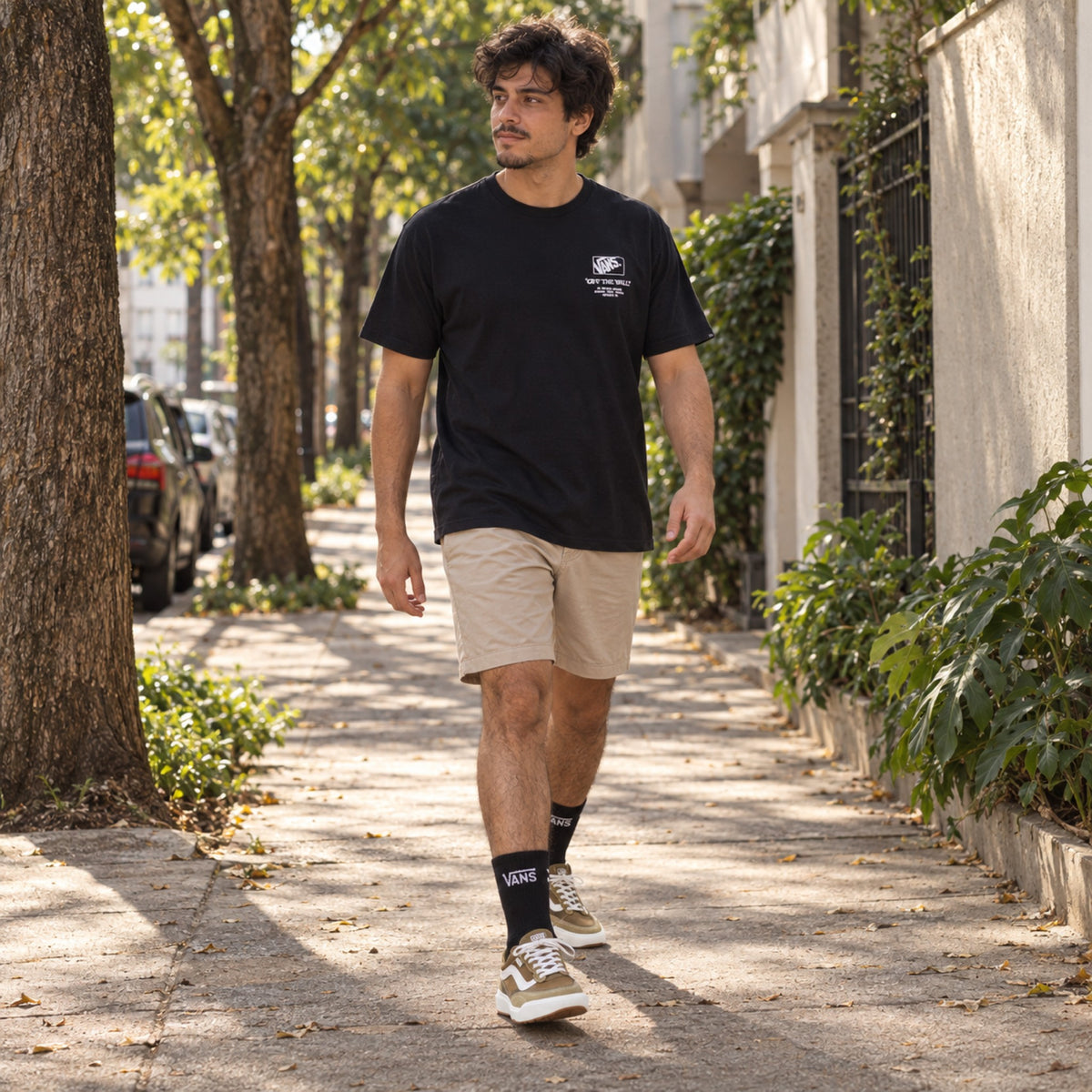 Look completo: Tênis Vans Ultrarange 2.0 Se Masculino