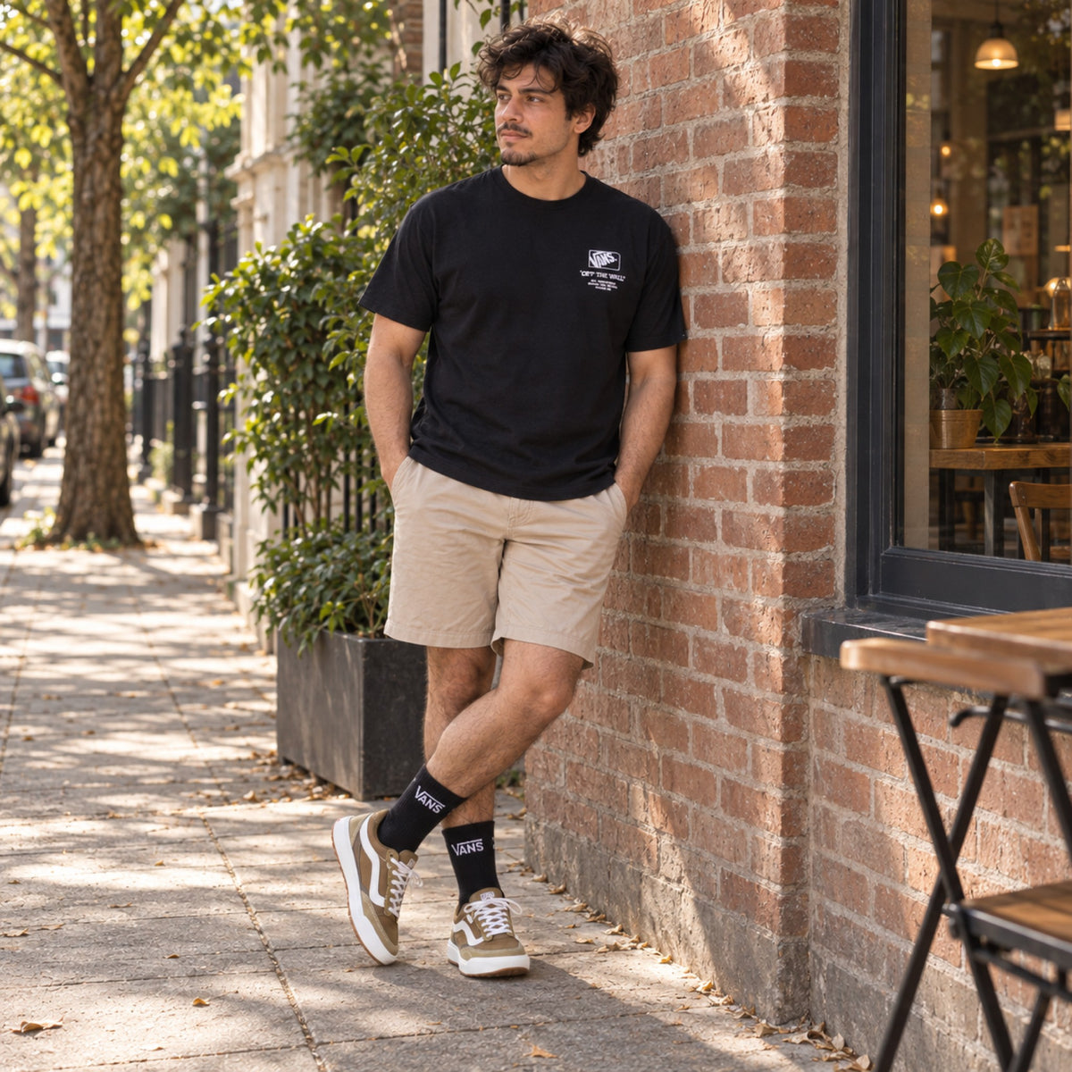 Look completo em pé: Tênis Vans Ultrarange 2.0 Se Masculino