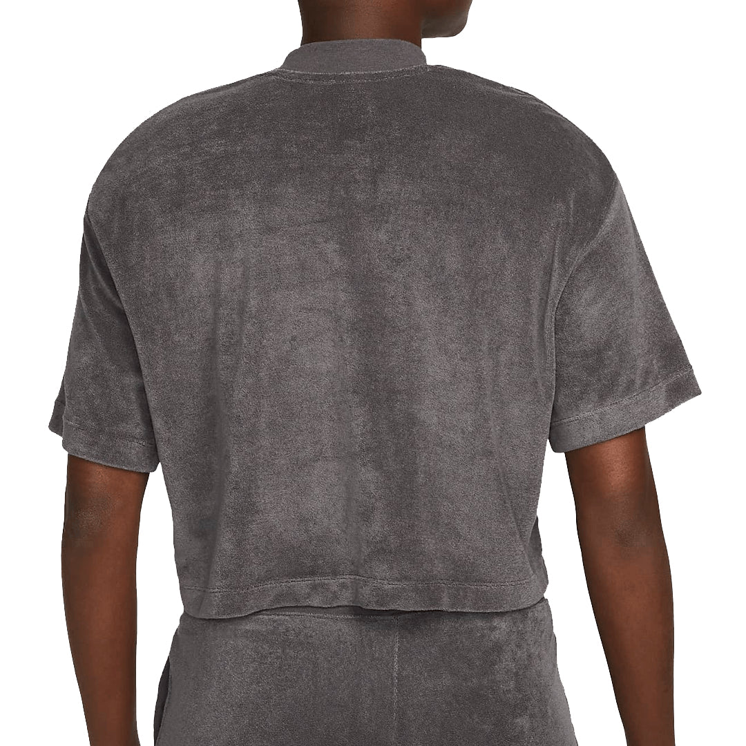 Camiseta Nike Cropped Sportswear Feminino — detalhe 1