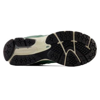 Tênis New Balance 2002R Masculino