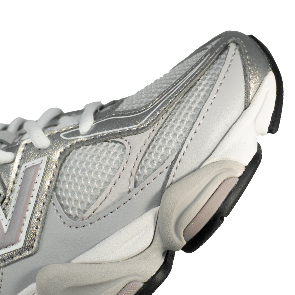 Tênis New Balance 9060 Feminino