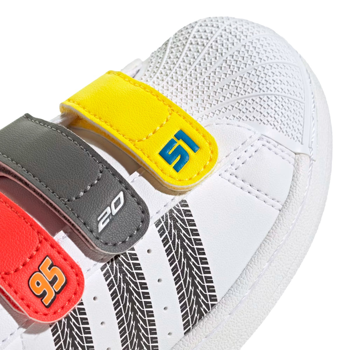 Tênis Adidas Superstar II Relâmpago McQueen Infantil