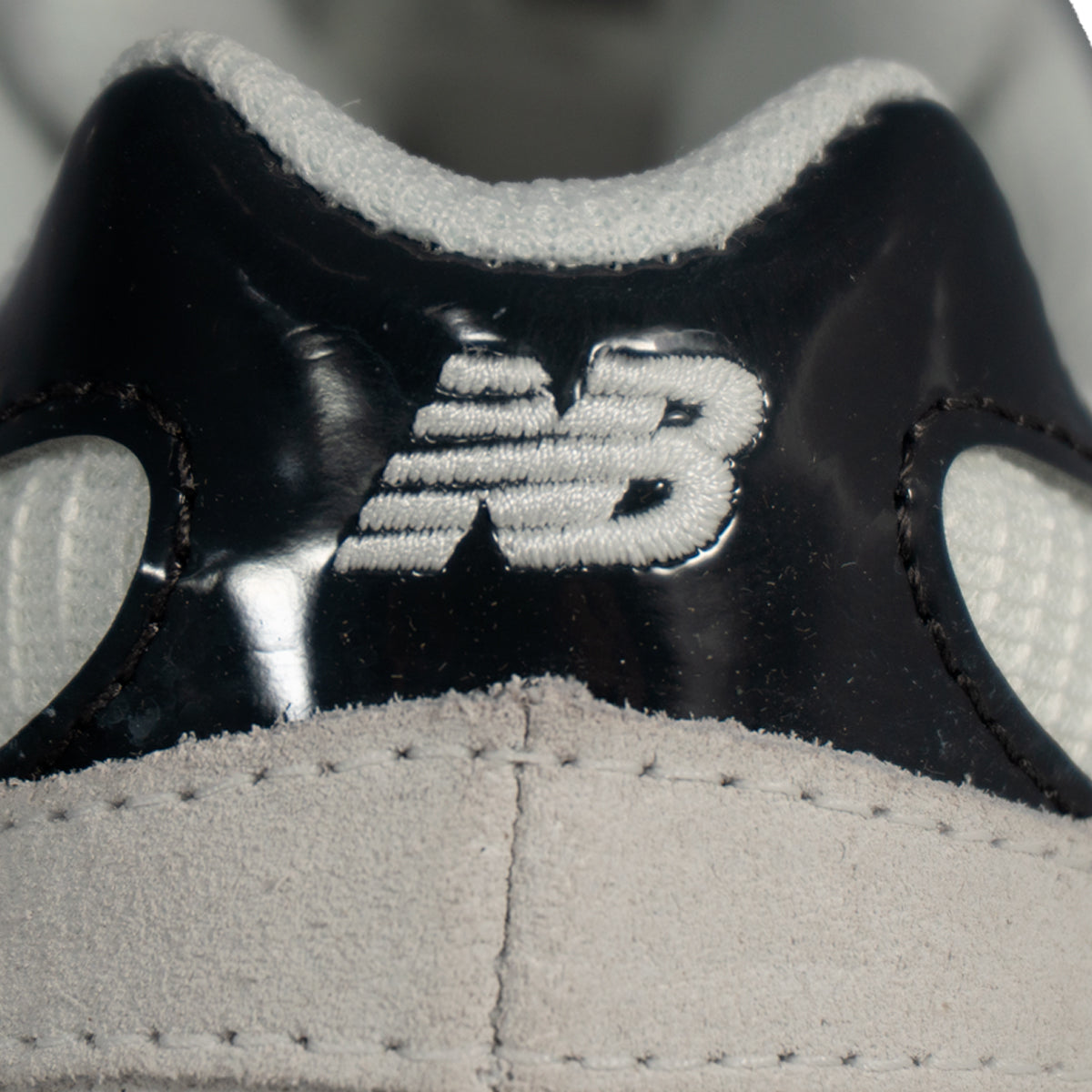 Tênis New Balance 9060 Unissex