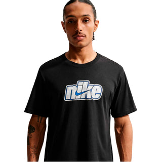 Camiseta Nike Sportswear Celebrate Masculino