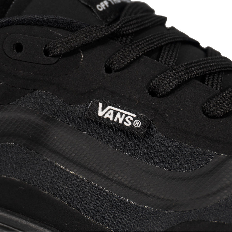 Tênis Vans Crosspath Masculino — Trama quadriculada, feita de garrafa