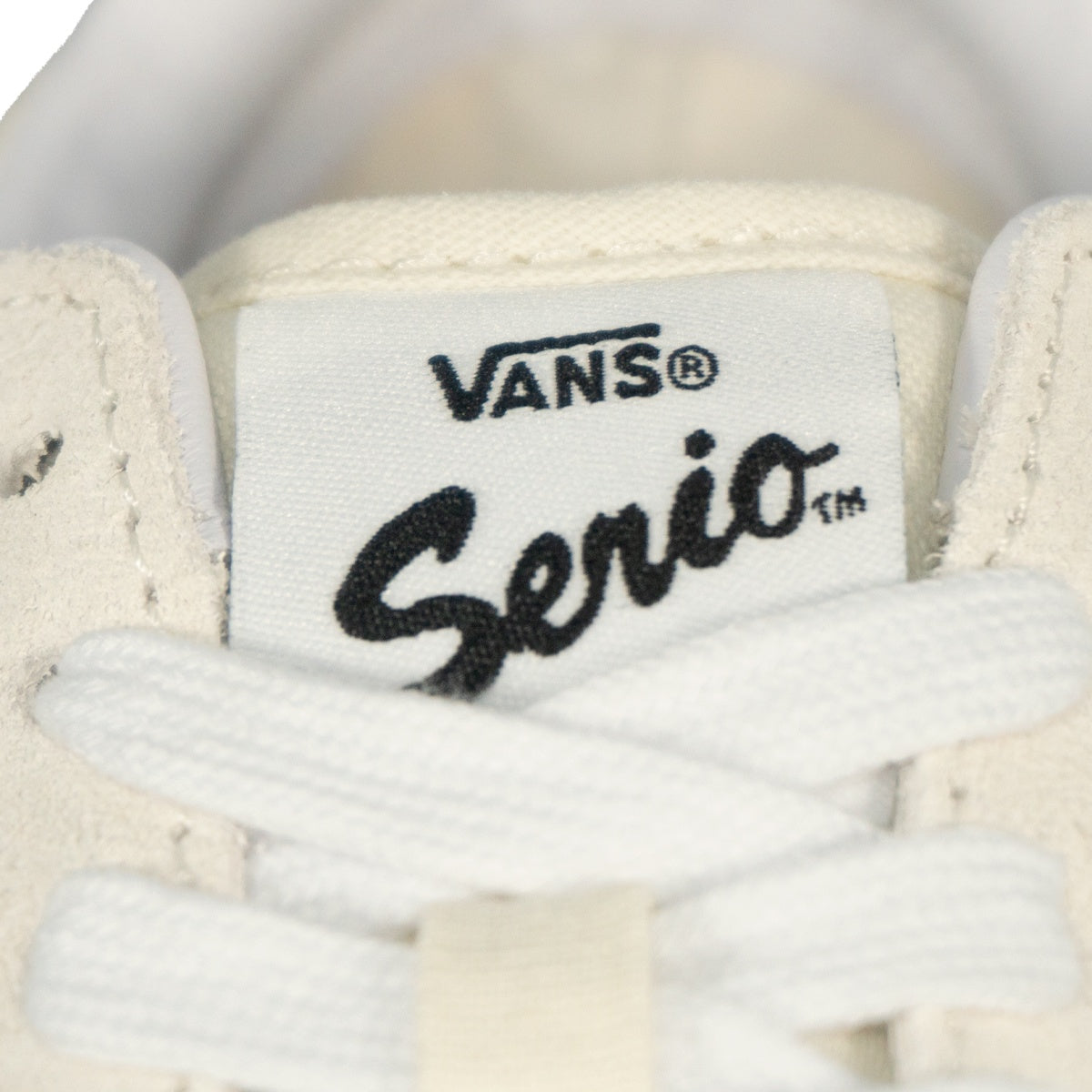 Tênis Vans Super Lowpro Feminino