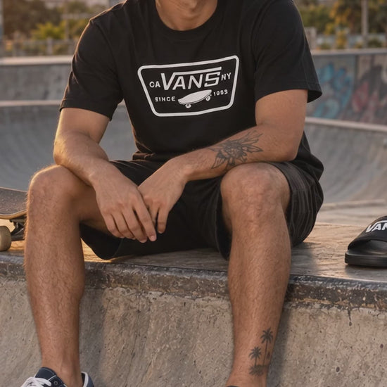 Kit Vans Skate Old Skool — vídeo no skatepark